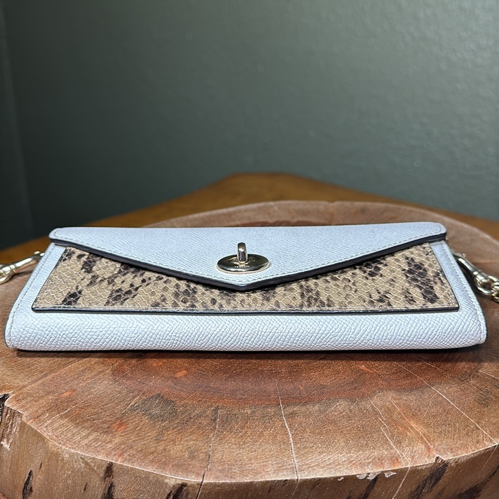 COACH Slim Turnlock Envelope Wallet With Chain - Picture 8 of 16